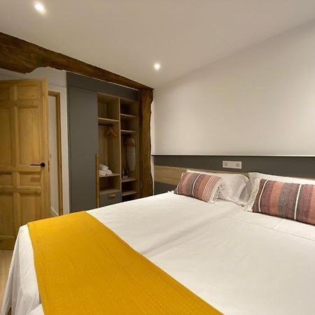 Apartamento Deluxe Casco Viejo Bilbao Exteriör bild