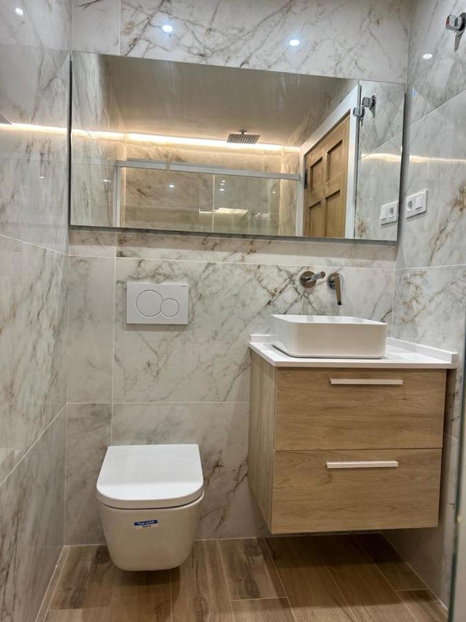 Apartamento Deluxe Casco Viejo Bilbao Exteriör bild