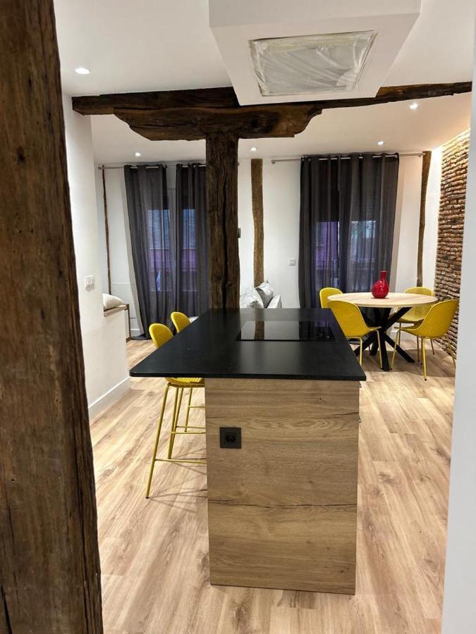 Apartamento Deluxe Casco Viejo Bilbao Exteriör bild